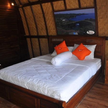 Holy Hills Bungalow Nusa Penida Batumadeg ภายนอก รูปภาพ