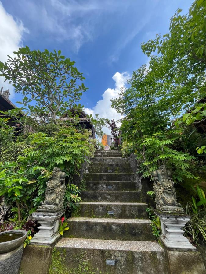 Holy Hills Bungalow Nusa Penida Batumadeg ภายนอก รูปภาพ