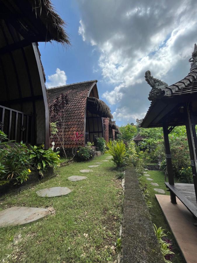 Holy Hills Bungalow Nusa Penida Batumadeg ภายนอก รูปภาพ