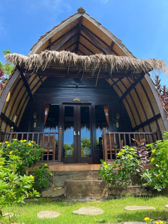 Holy Hills Bungalow Nusa Penida Batumadeg ภายนอก รูปภาพ